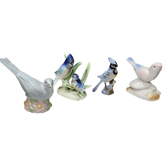 Set of 4 Vintage Hand Painted Porcelain Bird Figurines Japan Blue Jay - Picture 1 of 16